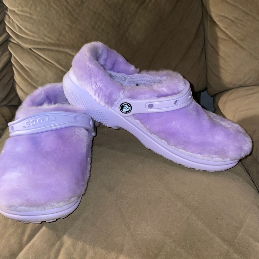 CROCS